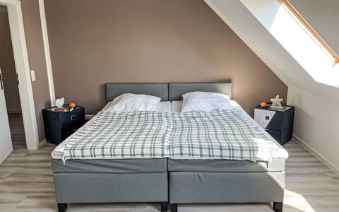 Ostseeblick: Møbel, Komfort, Bygning, Træ, Seng, Textile, Bed Frame, Skygge