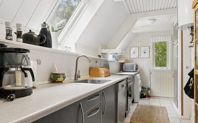 Maikel - 1Km from the Sea