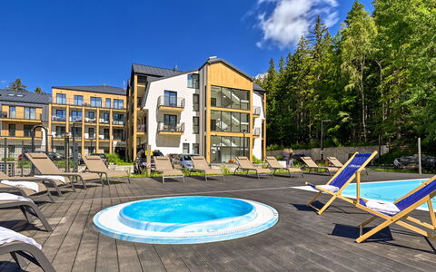 Ostoja Parku Narodowego: Sidespor, Hjem, Tag, Hus, Boligområde, Sommerhus, Gård, Skygge, Backyard, Lawn