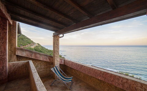 Villetta Seaside Sardegna: Træ, Hav, Ocean, Coastal Og Oceaniske Landskabsformer, Kyst, Altan, Bejdse, Bugt, Tropics, Strand