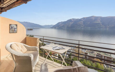 Feriebolig:&nbsp;Brissago Blue 130.3