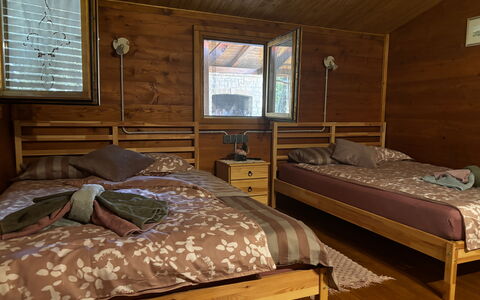 Casa Robinson Nature, Wifi, Istria, Croazia: Møbel, Træ, Etage, Gulvbelægning, Soveværelse, Indretning, Seng, Værelse, Loft, Hjem
