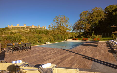 La Capanna, Borgo Campassini, Monteriggioni: Møbel, Udendørs Møbler, Have, Stol, Udendørs Bord, Eco Hotel, Skygge, Svømmepøl, Liggestol, Landscaping