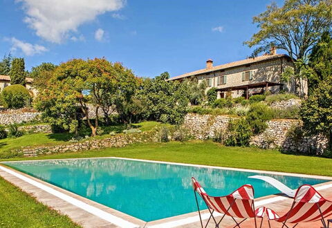 Villa Aiola: Svømmepøl, Estate, Hjem, Have, Stuehus, Villa, Udvej, Eco Hotel, Backyard, Hacienda