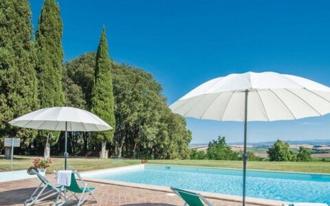 Il Tinaio: Skygge, Svømmepøl, Paraply, Have, Landscaping, Villa, Eco Hotel, Udendørs Møbler, Stuehus