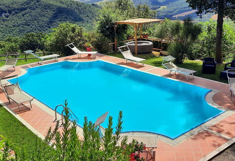 La Palazzina: Svømmepøl, Udvej, Menneskelig Bosættelse, Eco Hotel, Hacienda, Thermae, Udendørs Møbler, Ferieby, Liggestol, Villa