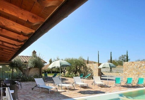 Villa la Tabaccaia: Hjem, Kompositmateriale, Flise, Udvej, Eco Hotel, Stuehus, Skygge, Estate, Stol, Svømmepøl