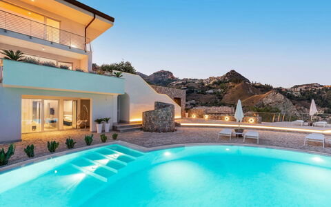 Villa Taormina- Baya Bella: Svømmepøl, Udvej, Hav, Kyst, Estate, Ocean, Villa, Eco Hotel, Hotel