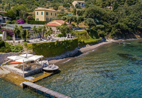 Terrazza Dell'Elba: Udvej, Kyst, Svømmepøl, Coastal Og Oceaniske Landskabsformer, Hav, Kyst, Eco Hotel, Badeby, Estate, Ferieby