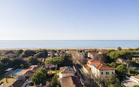 Casa Liliana Ac, Wifi, Forte Dei Marmi: Boligområde, Horisont, Kyst, Hav, Coastal Og Oceaniske Landskabsformer, Ocean, Forstad, Kyst, Strand, Bugt