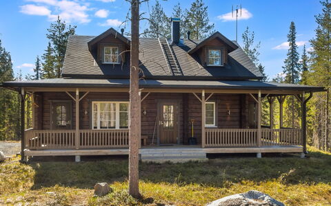 Kiehtäjän Kuohu: Træ, Sommerhus, Hus, Hjem, Tag, Sidespor, Veranda, Hårdttræ, Bjælkehytte, Stuehus