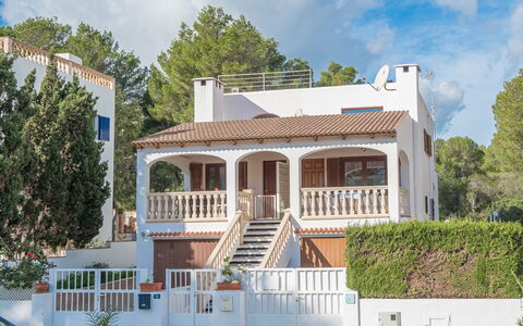 De Vacances: Svømmepøl, Udvej, Lejlighed, Hotel, Ejerlejlighed, Ferieby, Thermae, Villa, Eco Hotel