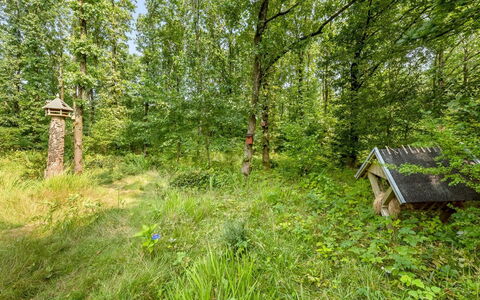 Lenya - 33Km from the Sea: Bjergrige Landskabsformer, Bjerg, Bakke, Bjergkæde, Hill Station, Menneskelig Bosættelse, Urban Design, Alps, Dal, Topmøde