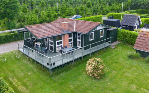 Slava - 75M from the Sea: Fritid, Reklame, Parkere, Banner, Skilt, Sti