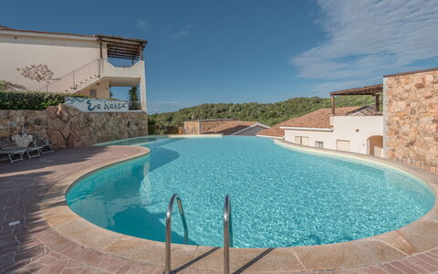 Baia Bianca Apartments Sardinia: Blå, Vand, Svømmepøl, Udvej, Eco Hotel, Hotel, Ferieby, Thermae, Villa, Hacienda