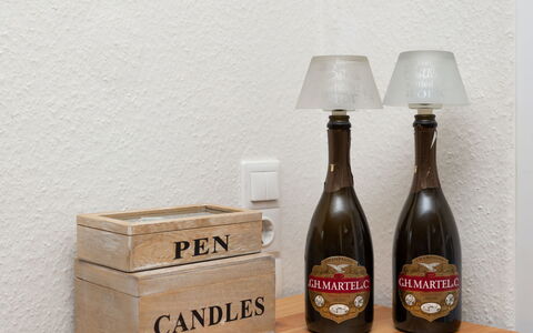 Horizon by the Sea: Flaske, Glas Flaske, Vinflaske, Hårdttræ, Vin, Barware