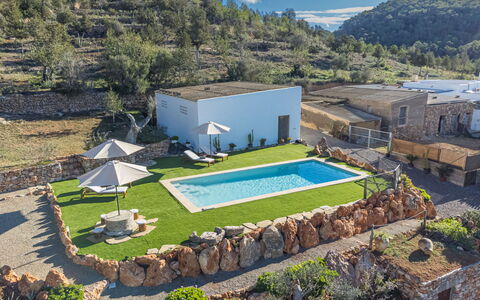 Can Verdal: Svømmepøl, Estate, Eco Hotel, Udvej, Stuehus, Villa
