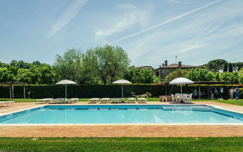 Il Roseto: Svømmepøl, Udvej, Have, Fritid, Eco Hotel, Estate, Hacienda, Udendørs Møbler, Lawn, Landscaping