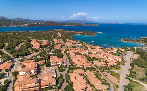 Golfo Aranci Apartments With Ac: Coastal Og Oceaniske Landskabsformer, Hav, Kyst, Ocean, Bugt, Kyst, Udvej, Estate, Tropics