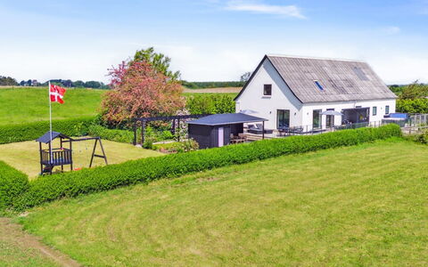 Imilie - 450M from the Sea: Møbel, Indretning, Gulvbelægning, Etage, Loft, Værelse, Stol, Bord, Lejlighed, Køkken & Spisebord