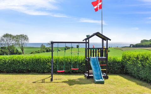 Imilie - 450M from the Sea: Fritid, Reklame, Parkere, Banner, Skilt, Sti