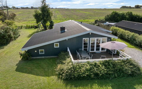 Maylin - 350M from the Sea: Fritid, Reklame, Parkere, Banner, Skilt, Sti