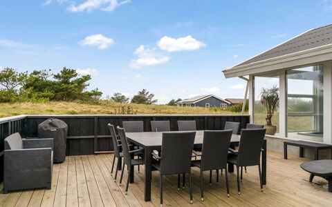 Caya - 750M from the Sea: 