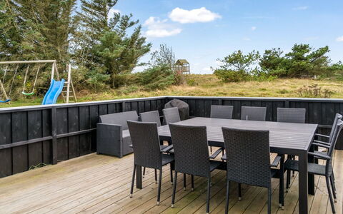 Caya - 750M from the Sea: Estate, Skygge, Indkørsel, Stuehus