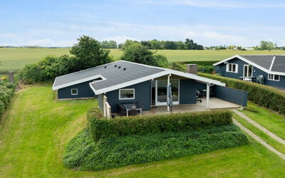 Nelina - 300M from the Sea