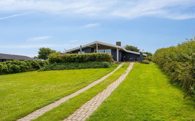 Nelina - 300M from the Sea