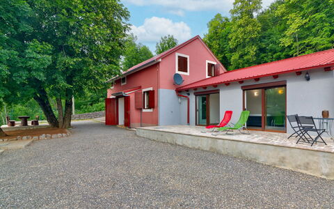 Luka: Hus, Hjem, Sommerhus, Estate, Indkørsel, Altan, Sidespor, Villa