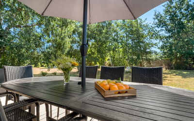 Bengta - 500M from the Sea