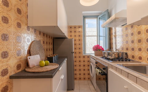 Casa Olimpo: Køkken, Indretning, Køkken Apparat, Countertop, Større Bandage, Gulvbelægning, Etage, Loft, Sanitærarmatur, Komfur