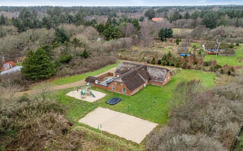 Aagot - 1.7Km from the Sea: Hus, Tag, Hjem, Sommerhus, Skur, Garden Bygninger, Sidespor, Gård, Bjælkehytte, Hytte