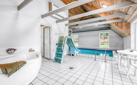 Aagot - 1.7Km from the Sea: Hus, Tag, Hjem, Sommerhus, Skur, Garden Bygninger, Sidespor, Gård, Bjælkehytte, Hytte