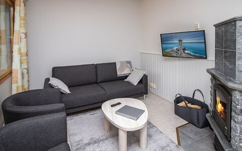 Lomariekko 6 a 2: Træ, Sne, Vinter, Sommerhus, Fryser, Hjem, Bjælkehytte, Lærk, Sidespor