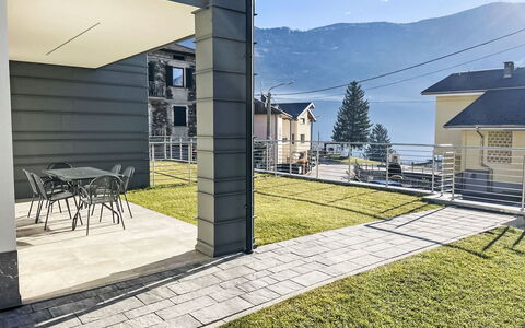 Valtellina 636: Skygge, Altan, Veranda, Gelænder, Walkway, Hegn, Gårdsplads