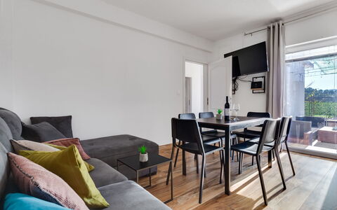 Marijana: Svømmepøl, Udvej, Urban Design, Have, Estate, Hacienda, Hæk, Eco Hotel, Villa, Lawn