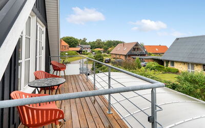 Brune - 330M from the Sea