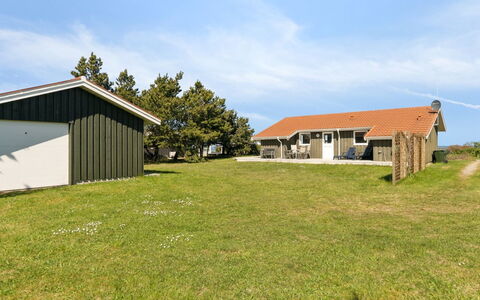 Suometar - 90M from the Sea: Græs, Græs-, Land Lot, Sommerhus, Landdistrikt, Eng, Garden Bygninger, Have, Skur
