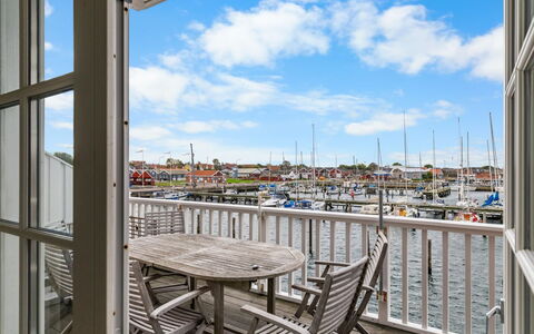 Annete - 20M from the Sea: Båd, Vandfartøjer, Marina, Lejlighed, Dok, Havn, Havn, Skibskonstruktion, Altan, Både Og Sejlsport - Udstyr Og Materiel