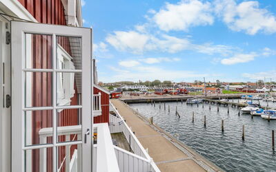 Annete - 20M from the Sea