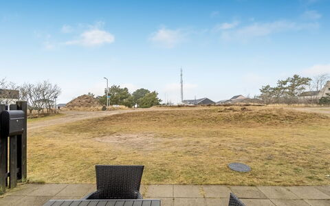 Etly - 246M from the Sea: Rød, Bordservice, Serveware, Drinkware, Tallerkner, Mad