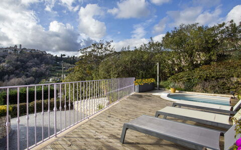 Villa Bellevue: Busk, Hus, Hjem, Stuehus, Sommerhus, Estate, Have, Landscaping, Hacienda