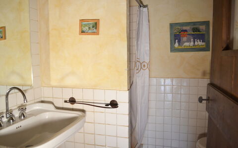 Appartamento Vele, Wifi, Near Perugia: Sanitærarmatur, Væg, Badeværelse, Badeværelsesvask, Gulvbelægning, Tap, Håndvask, Etage, Indretning, Vvs