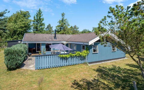 Kaija - 100M from the Sea: Hjem, Sommerhus, Veranda, Sidespor, Stuehus, Udendørs Struktur