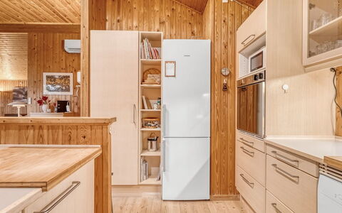 Kaija - 100M from the Sea: Hjem, Sommerhus, Veranda, Sidespor, Stuehus, Udendørs Struktur