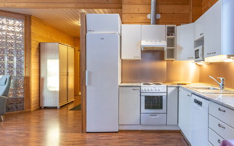Näsinjoutsen: Træ, Sommerhus, Hus, Hjem, Dør, Hårdttræ, Garden Bygninger, Bejdse, Bjælkehytte, Planke