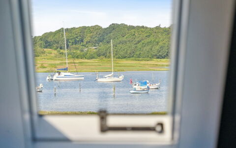 Devis - 75M from the Sea: Tækning, Sommerhus, Hus, Tag, Hjem, Stuehus, Hytte, Estate, Landsby
