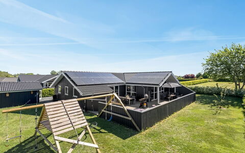 Delko - 650M from the Sea: Hus, Tag, Hjem, Sommerhus, Estate, Stuehus, Villa, Veranda, Sidespor